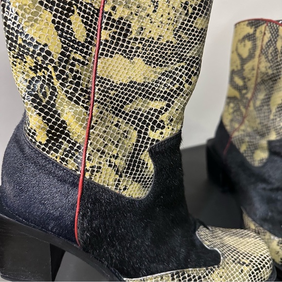 Vintage Western Cow Hair and Snake Skin Cowboy Boots with Square Toe - Picture 14 of 16